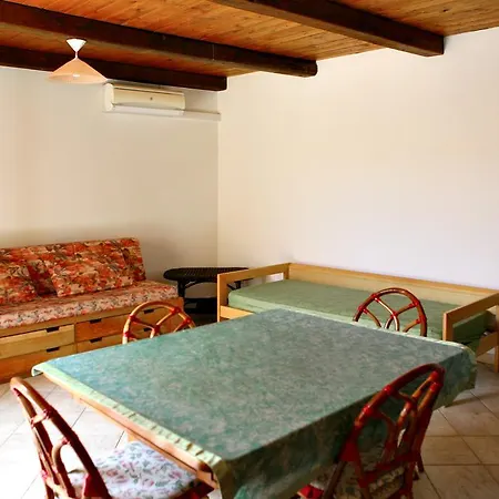 Ferienhaus Is Molas Pula